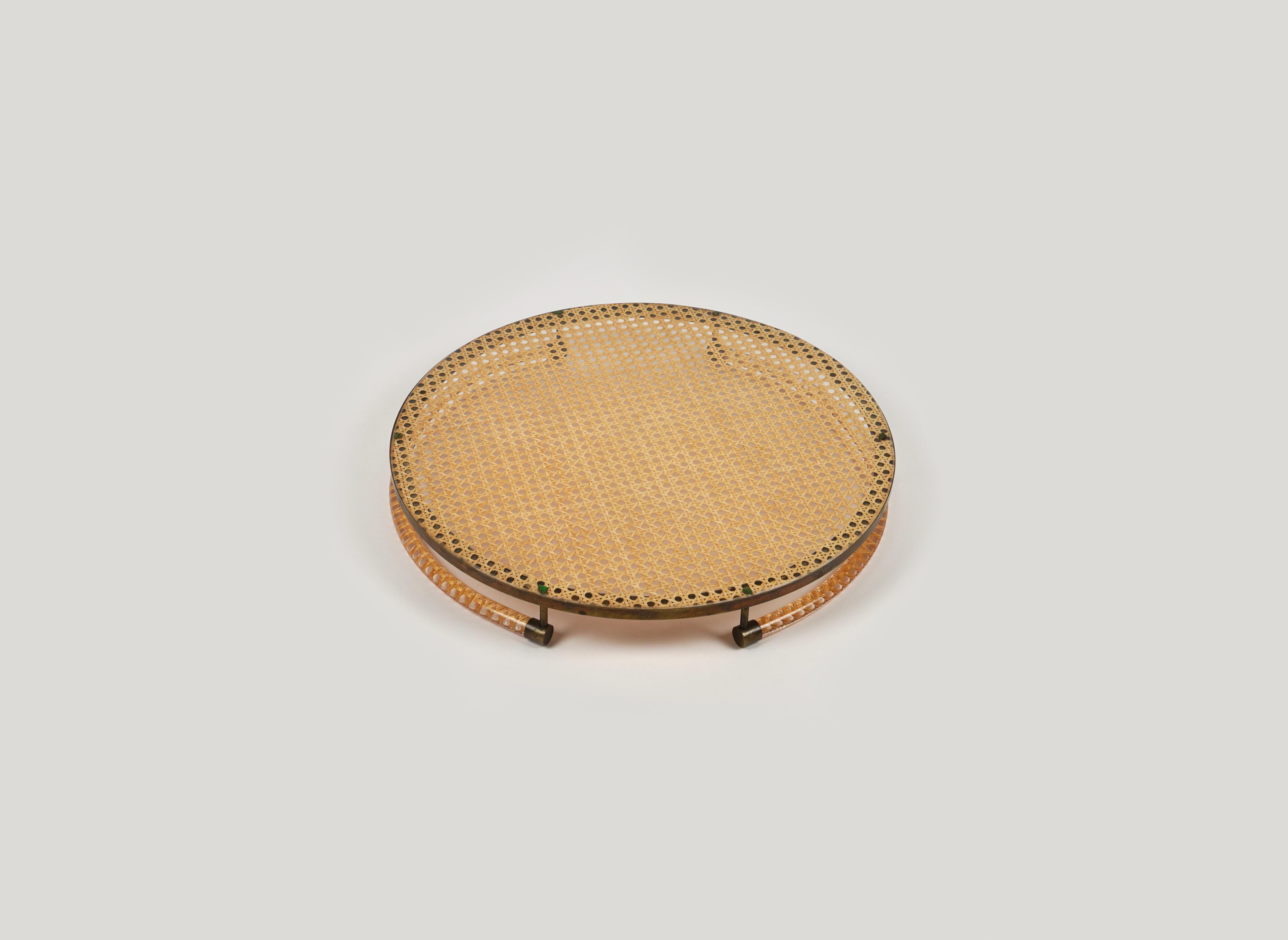 Round Serving Tray in Lucite, Rattan and Brass Christian Dior Style, Italy 1970s 4