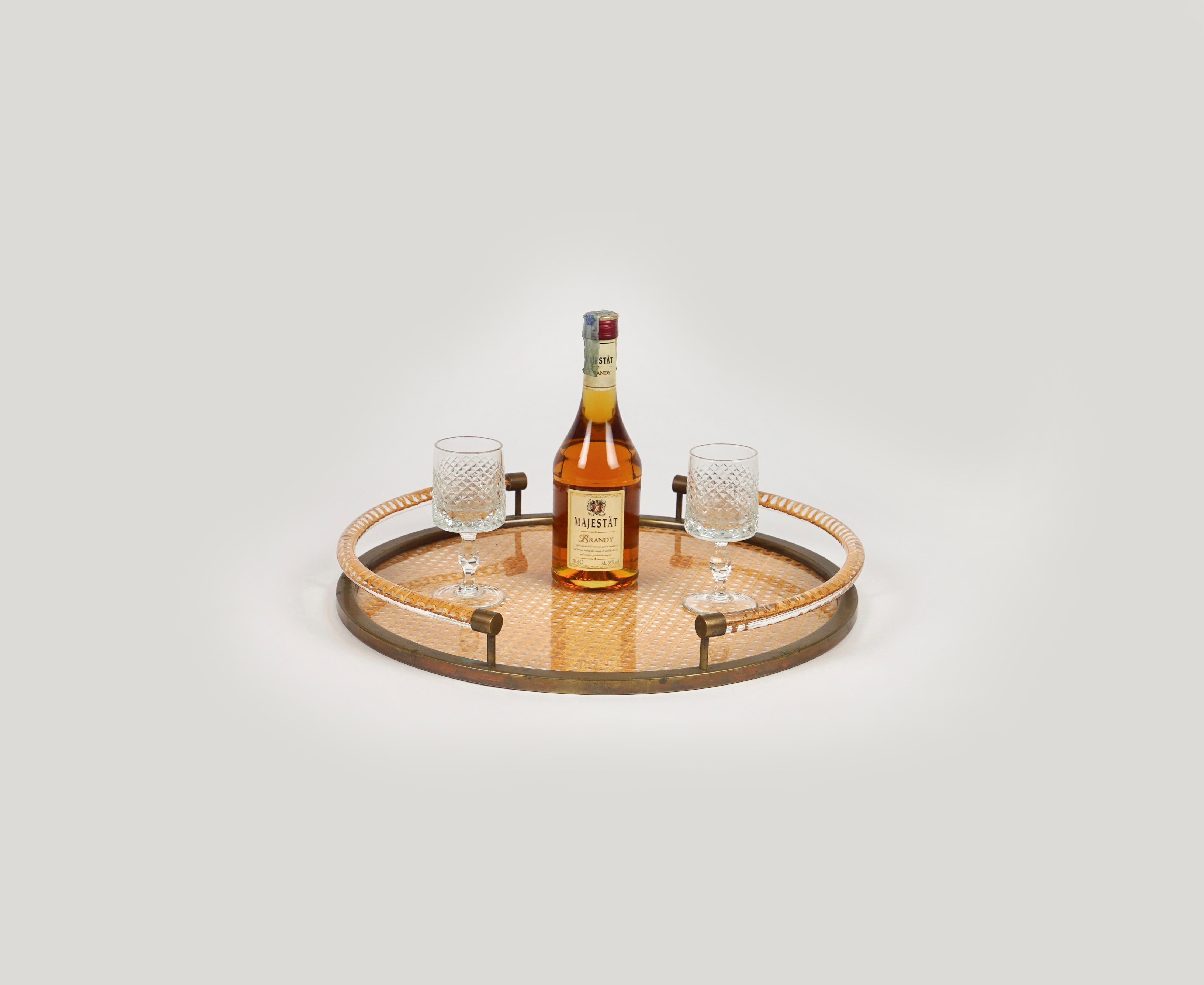 Round Serving Tray in Lucite, Rattan and Brass Christian Dior Style, Italy 1970s 5