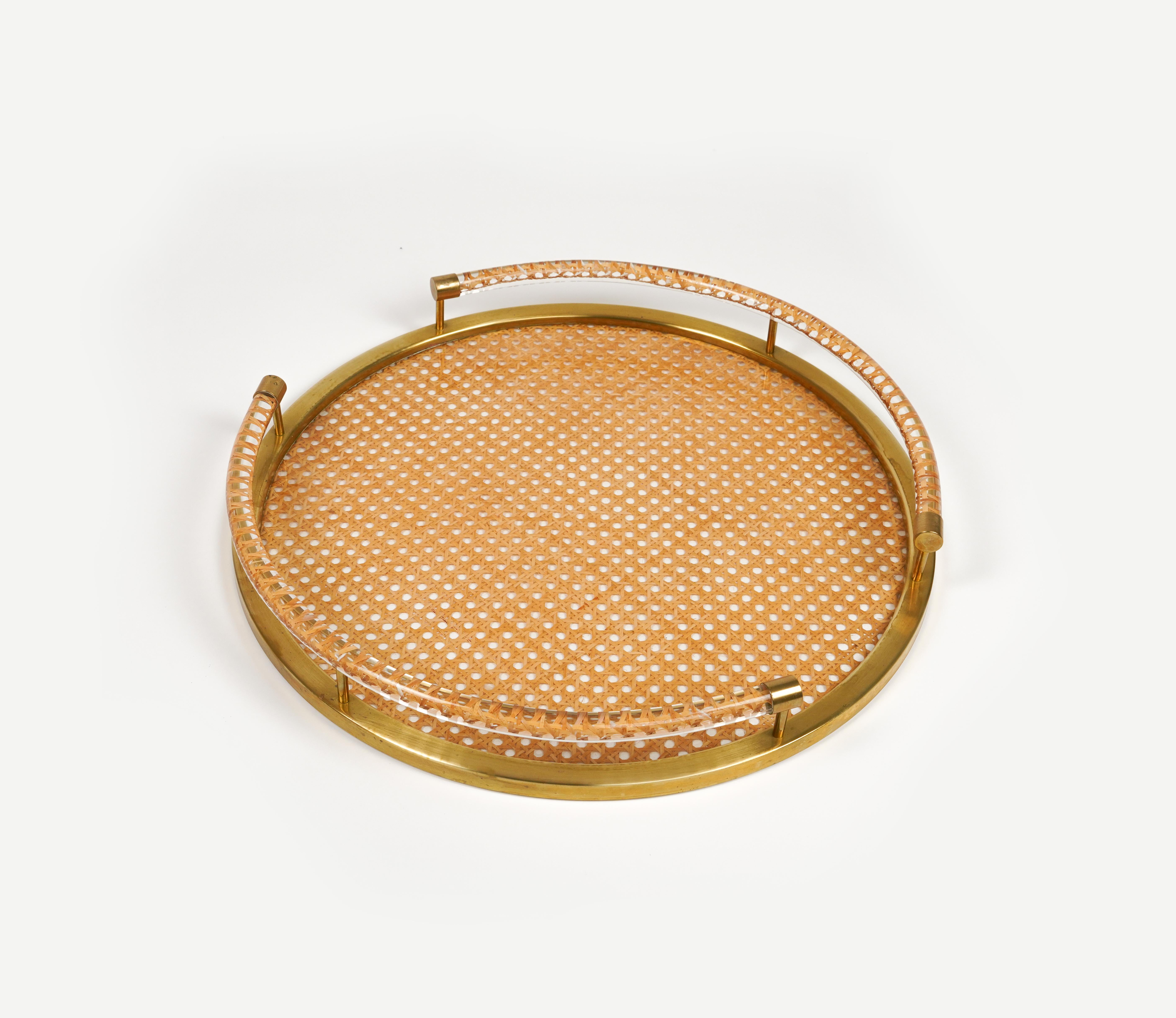 Italian Round Serving Tray in Lucite, Rattan and Brass Christian Dior Style, Italy 1970s For Sale