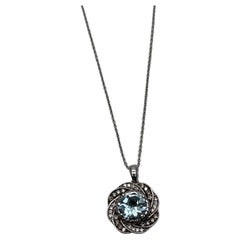 Runde Form Blauer Aquamarin Champagner Diamant Halo Weißgold Anhänger Halskette