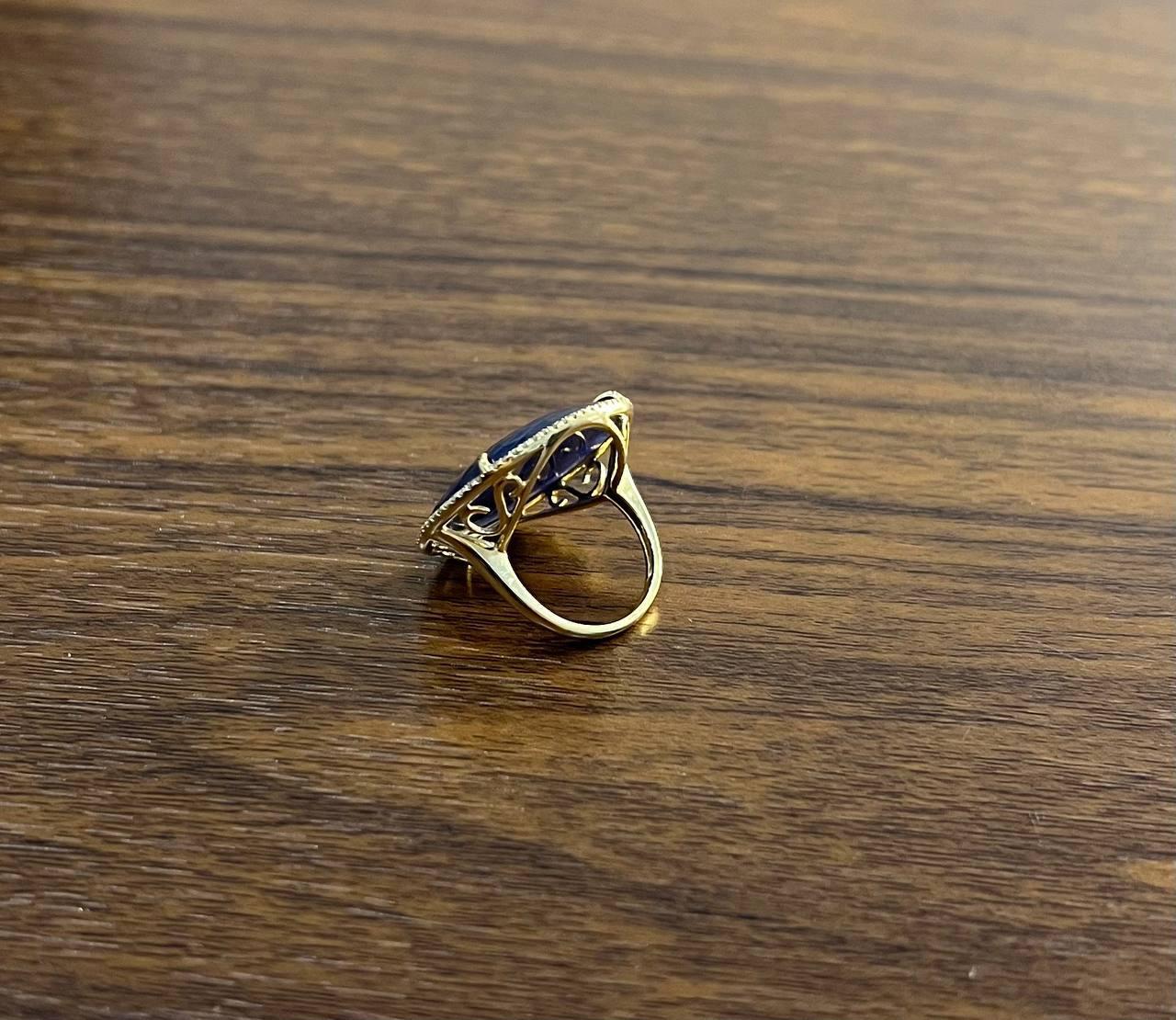 Round Shape Blue Sapphire Faceted Cabochon Slice 14K Gold Diamond Halo Ring For Sale 1
