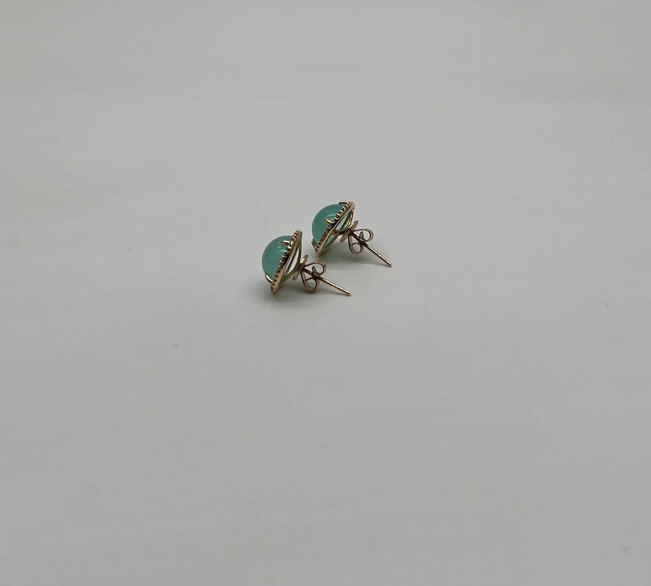 Pendientes de oro amarillo de 14 quilates con cabujón redondo de aguamarina verde y halo de diamantes en venta 4