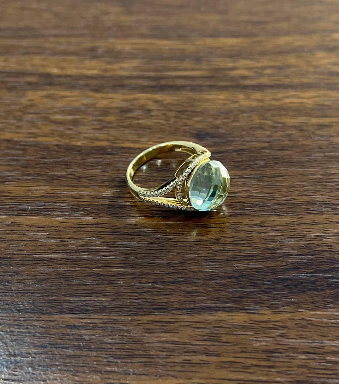 Améthyste verte Prasiolite de forme ronde taillée en damier Bague à pans coupés en or 14K en vente 1