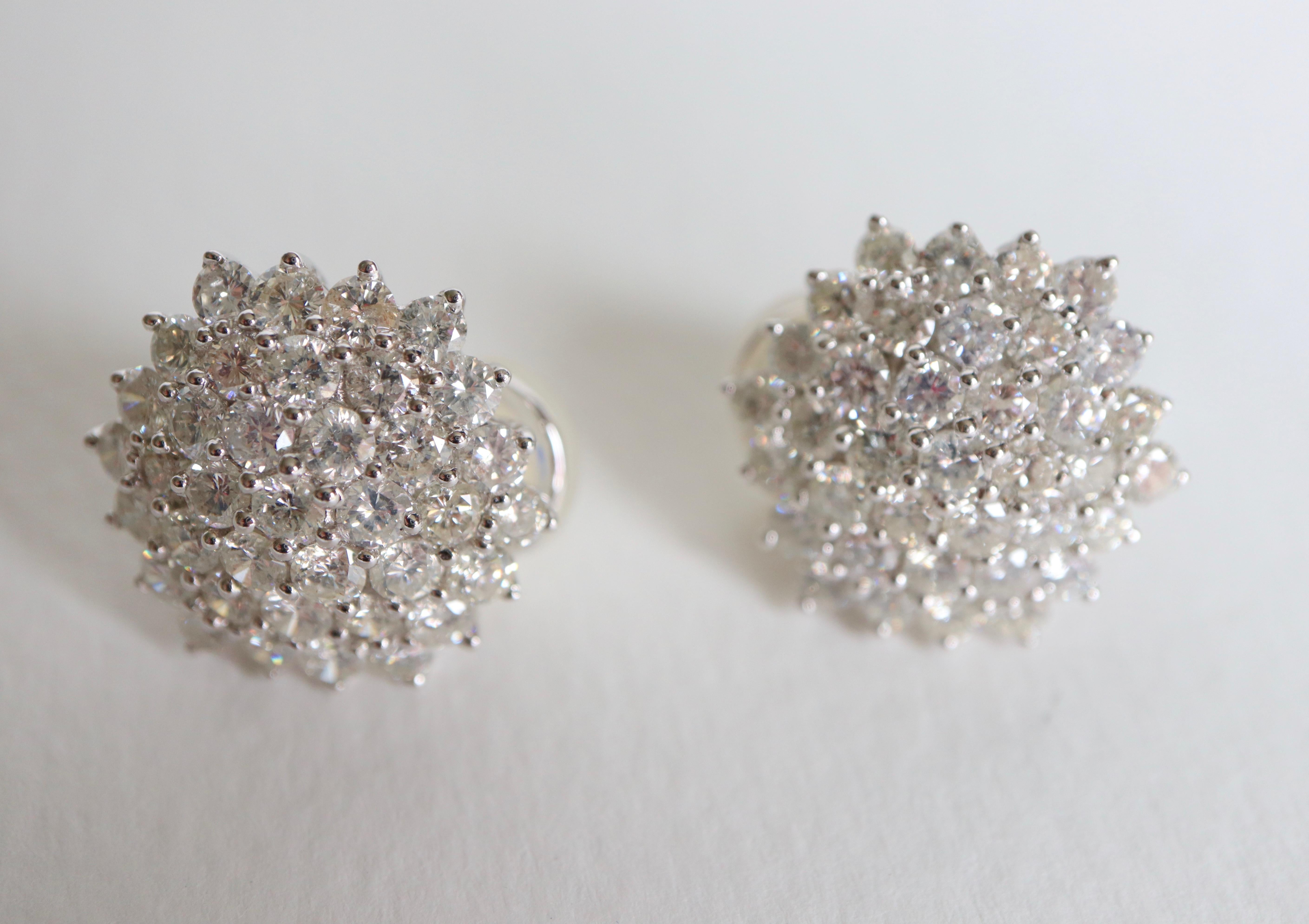 Round Cut Round Shape Clip Earrings in 18 Carat White Gold with 5.8 Carat of Diamonds For Sale