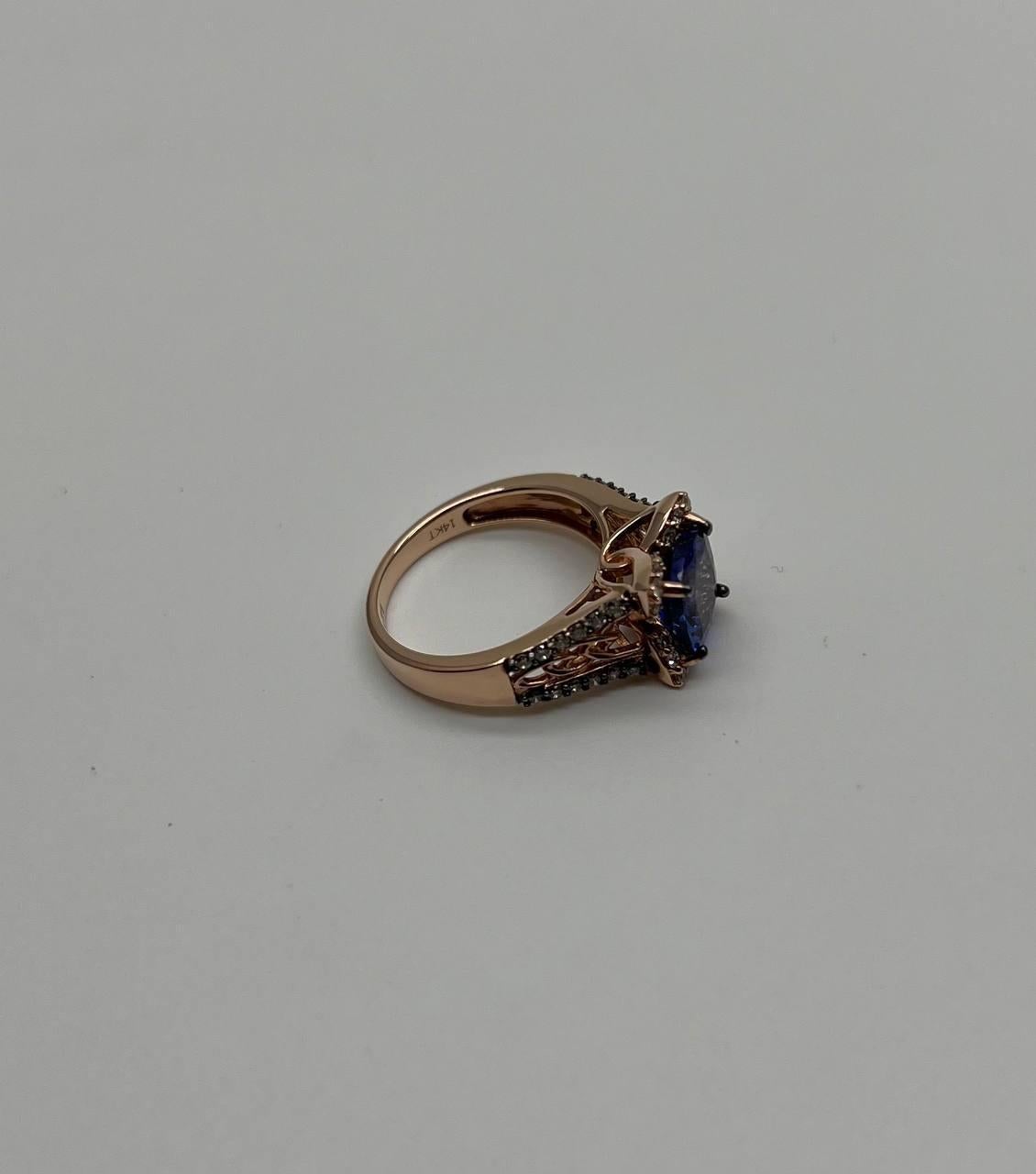 Round Shape Cut Blue Violet Tanzanite White Diamond Statement 14K Rose Gold Ring For Sale 5