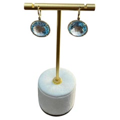 Pendientes de oro de 14 quilates con forma redonda, corte facetado y gota de diamantes de topacio azul