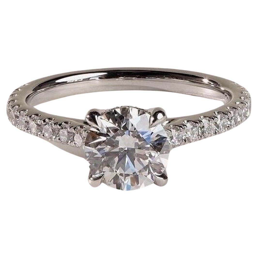 Rund geformt  Moissanit Verlobungsring 925 Sterling Silber Hidden Halo Ring.

A P P R O X T I M E

Alle Artikel werden auf Bestellung gefertigt. Unsere ungefähre Lieferzeit beträgt 6 bis 10 Werktage. Dies kann sich in der Hochsaison ändern

Hinweis: