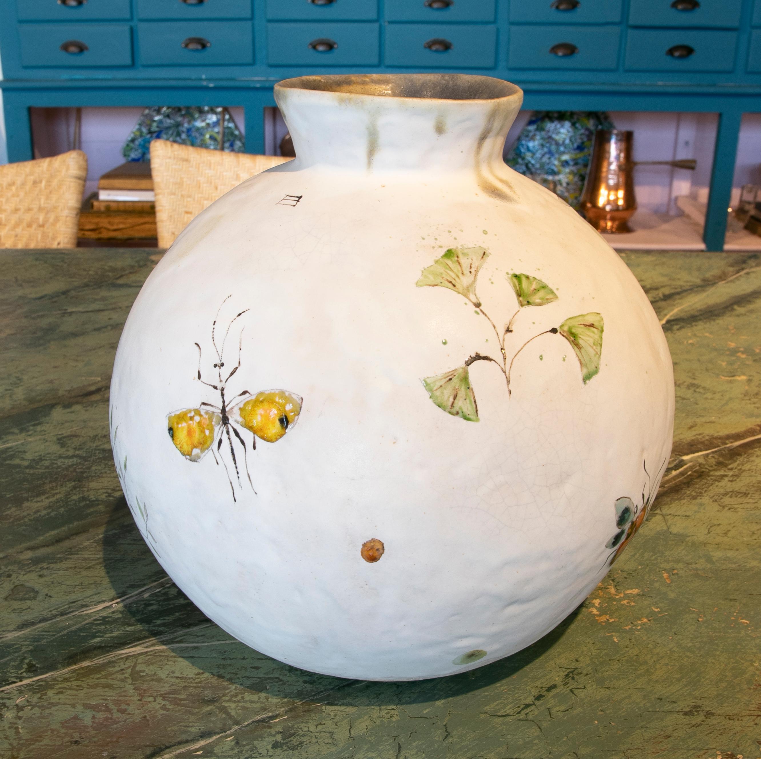 Round-Shaped Vase in Hand-Painted Ceramic with Insects 1