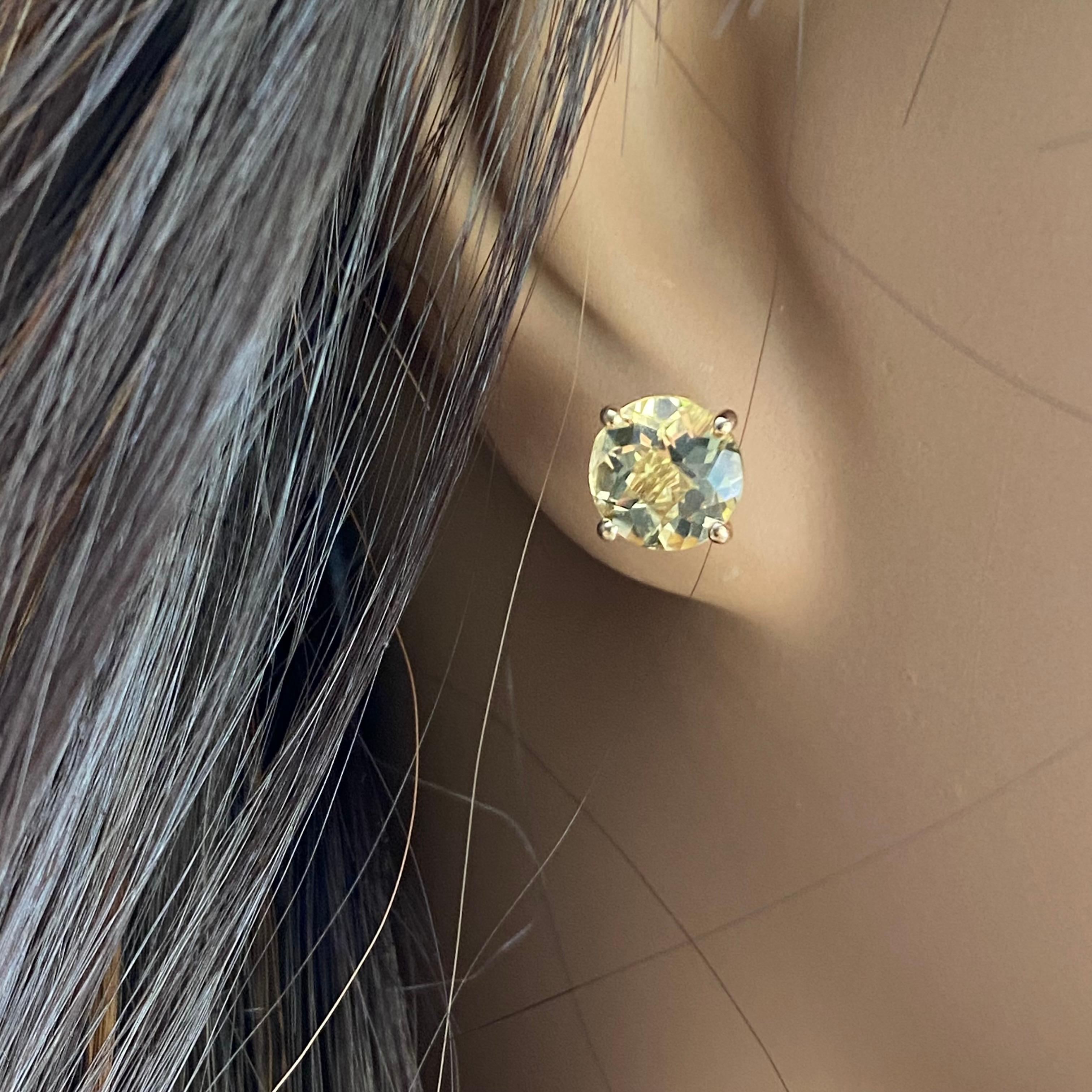 Contemporary Pair Round Yellow Beryl 2.45 Carat Yellow Gold 0.30 Inch Stud Earrings For Sale