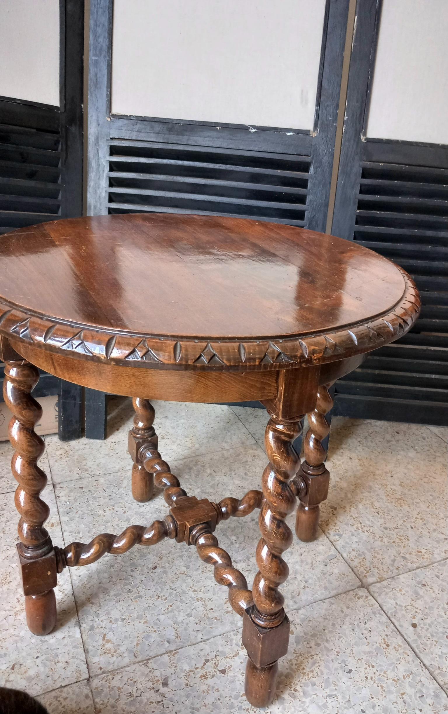Coffe Table Barley Twist Legs Spain Late 19th Century / Early 20th Century In Excellent Condition In Mombuey, Zamora