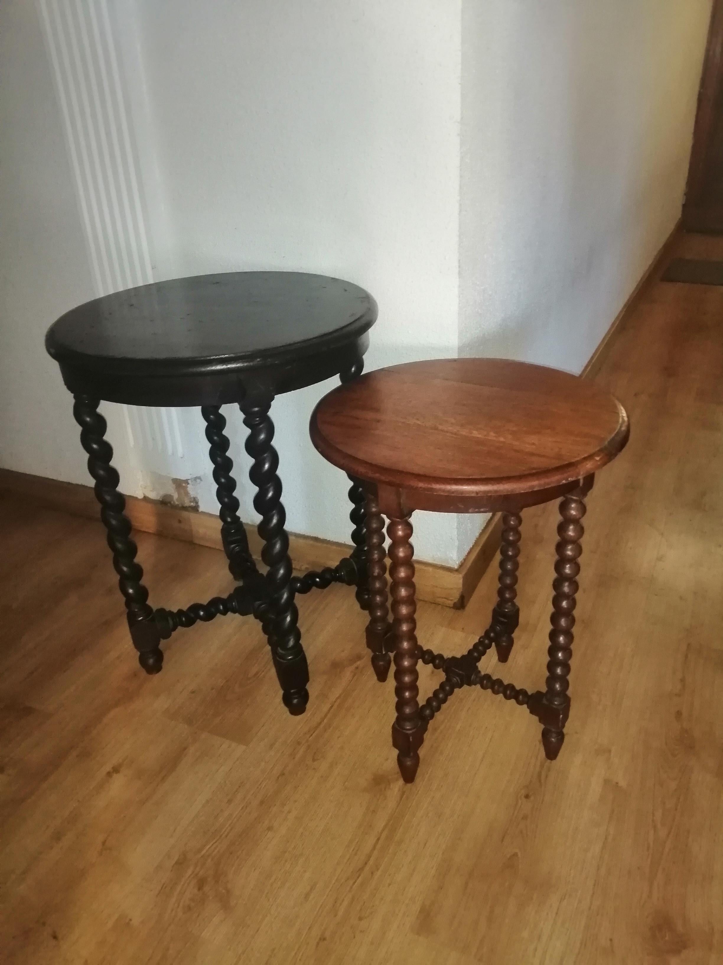 19th Century Antique Round Side Table Bobbin Turned Legs