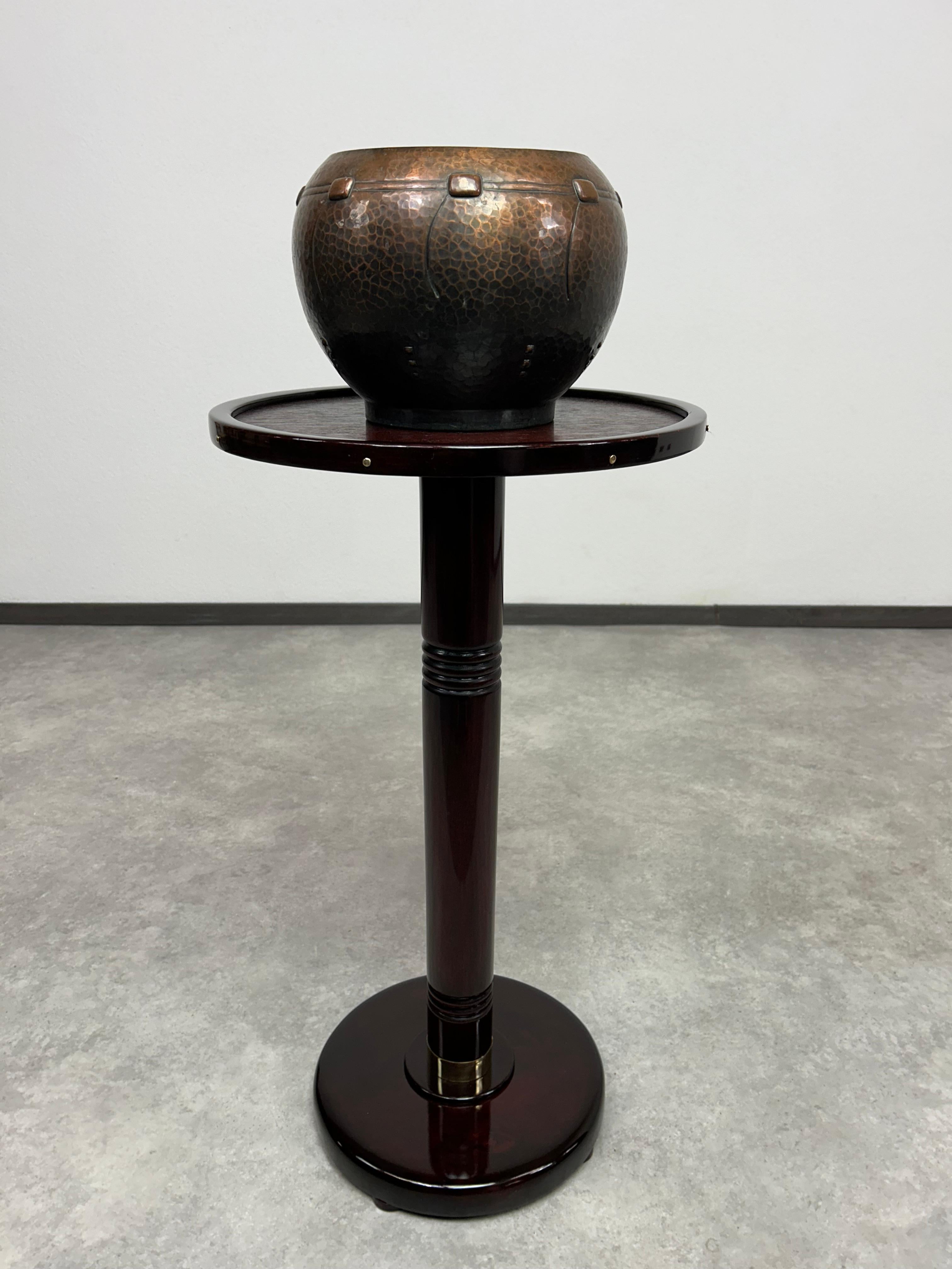 Sécession viennoise Table d'appoint ronde de Thonet en vente