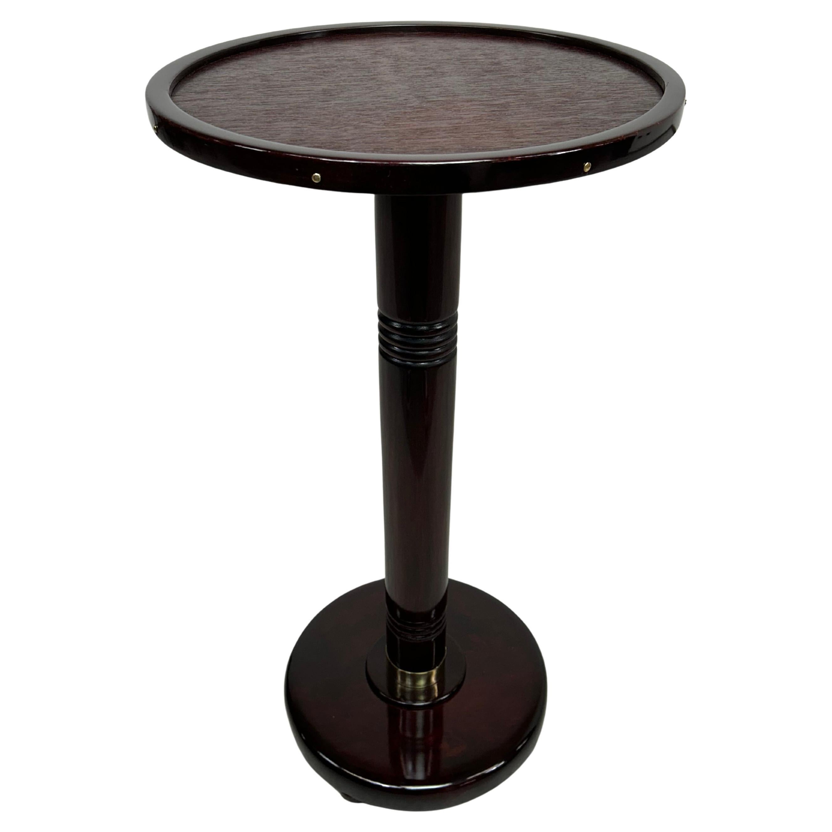 Runder Beistelltisch von Thonet