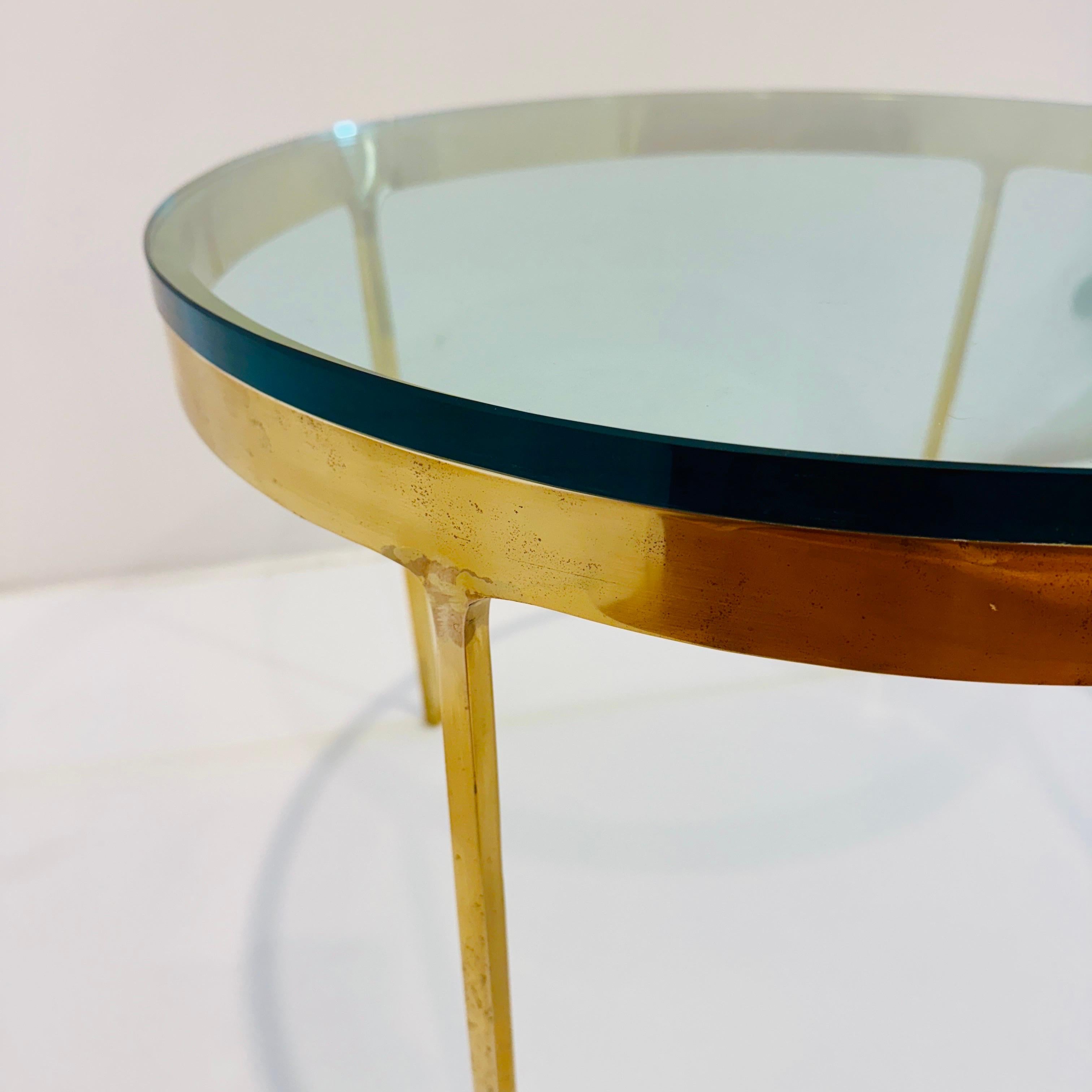 Round Side Table in Brass and Tempered Glass by Nicos Zographos, c. 1980 In Good Condition For Sale In Fort Lauderdale, FL