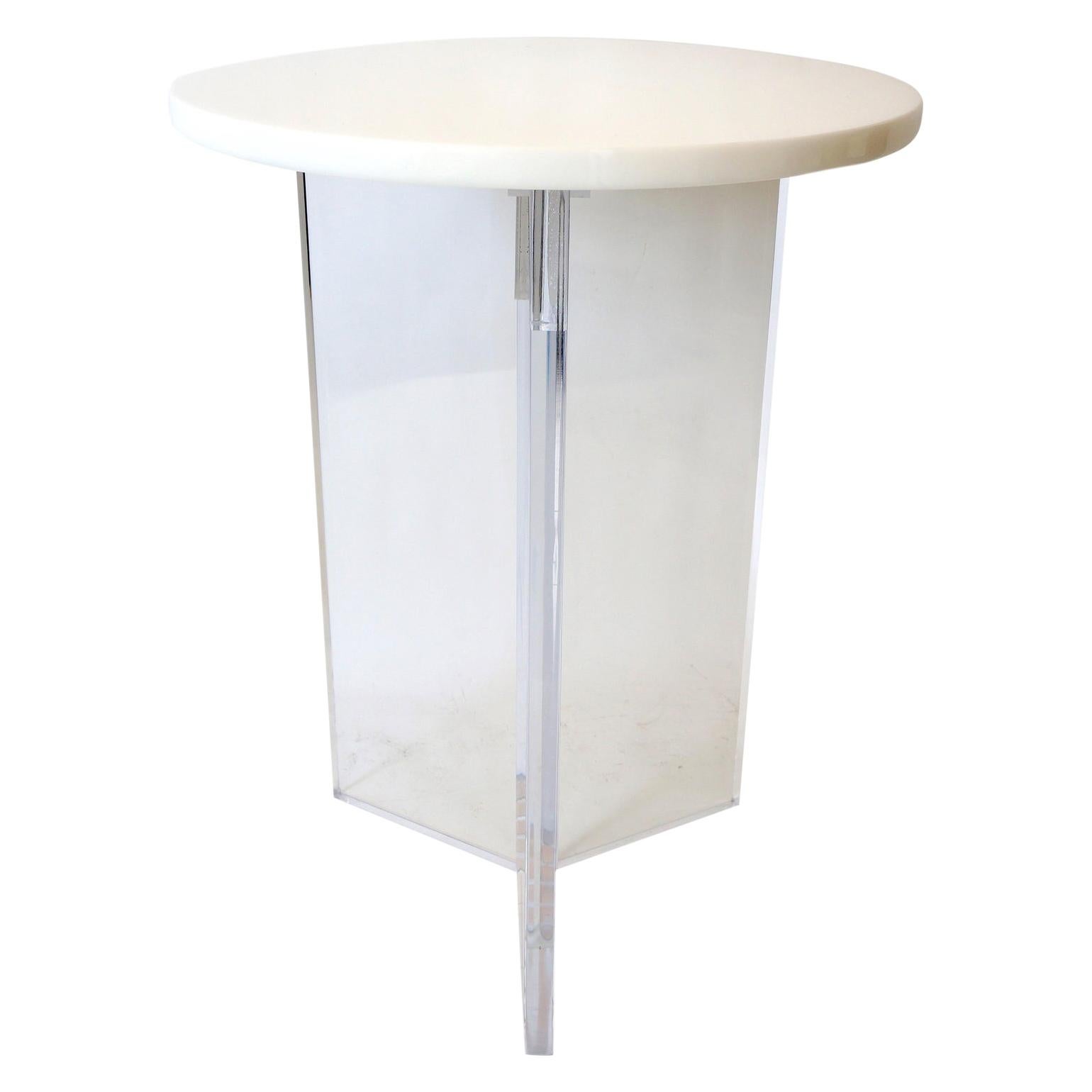 Round Side Table in Clear and White Luicte For Sale