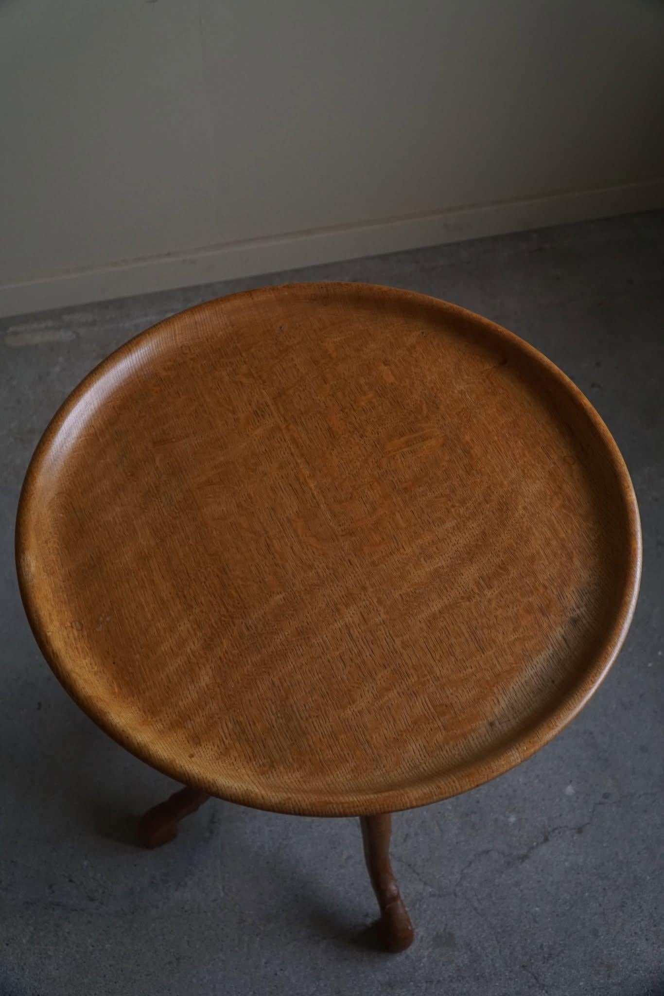 Round Side Table in Solid Oak, Danish Jugendstil, Art Nouveau, 1930s 5
