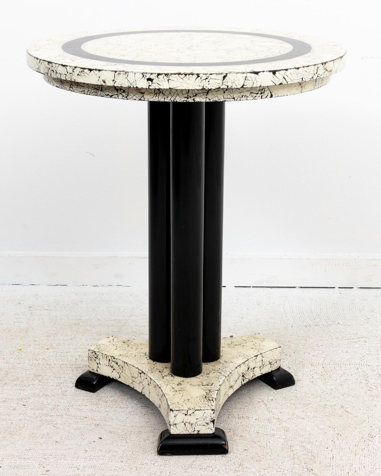 Round Side Table with Faux Crackled Finish In Good Condition For Sale In Stamford, CT