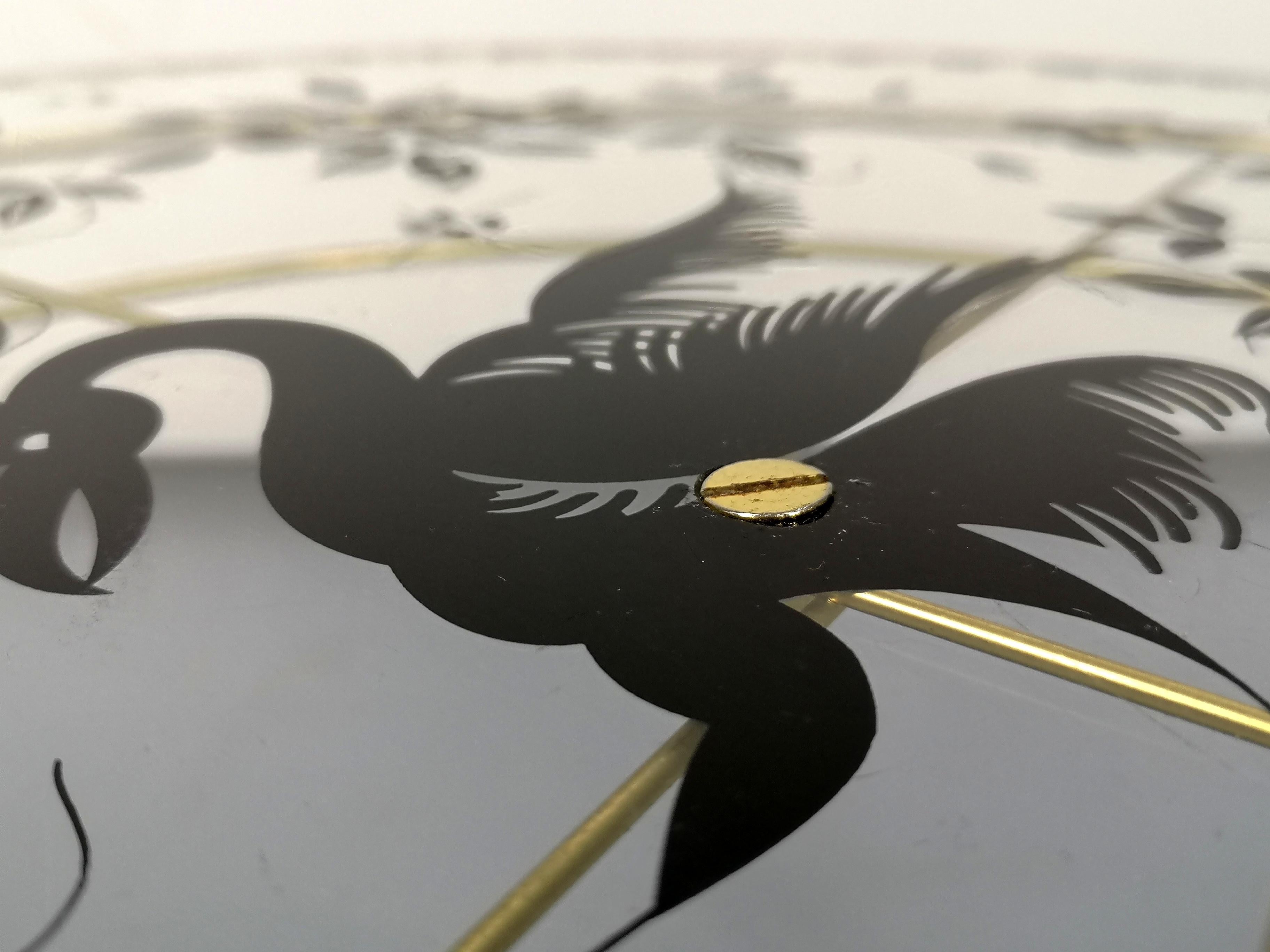 Tavolino rotondo con motivo di uccelli Phoenix in vendita 4