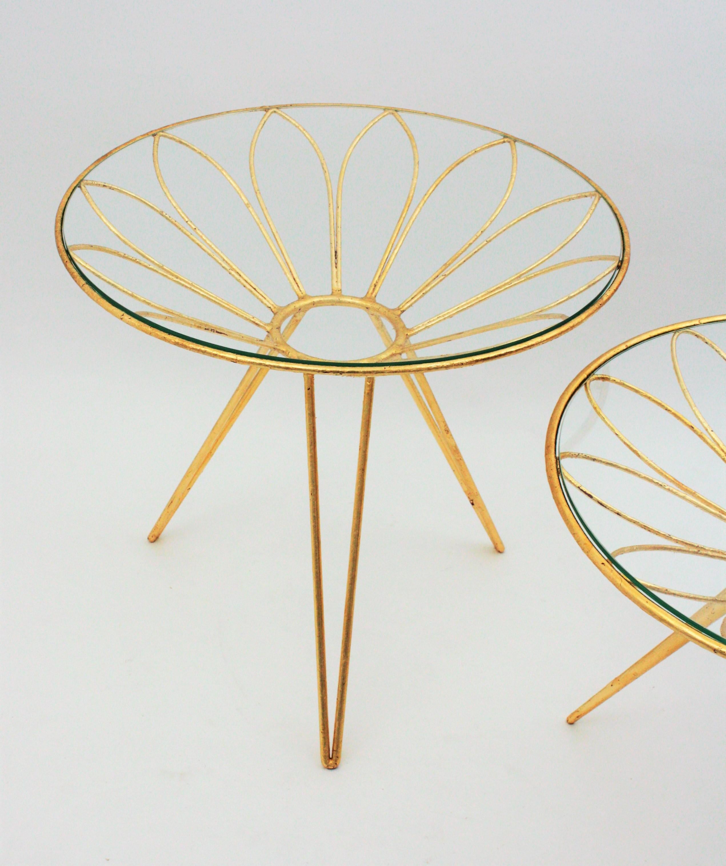 French Side Tables in Gilt Iron Daisy Flower Design, 1950s For Sale 2