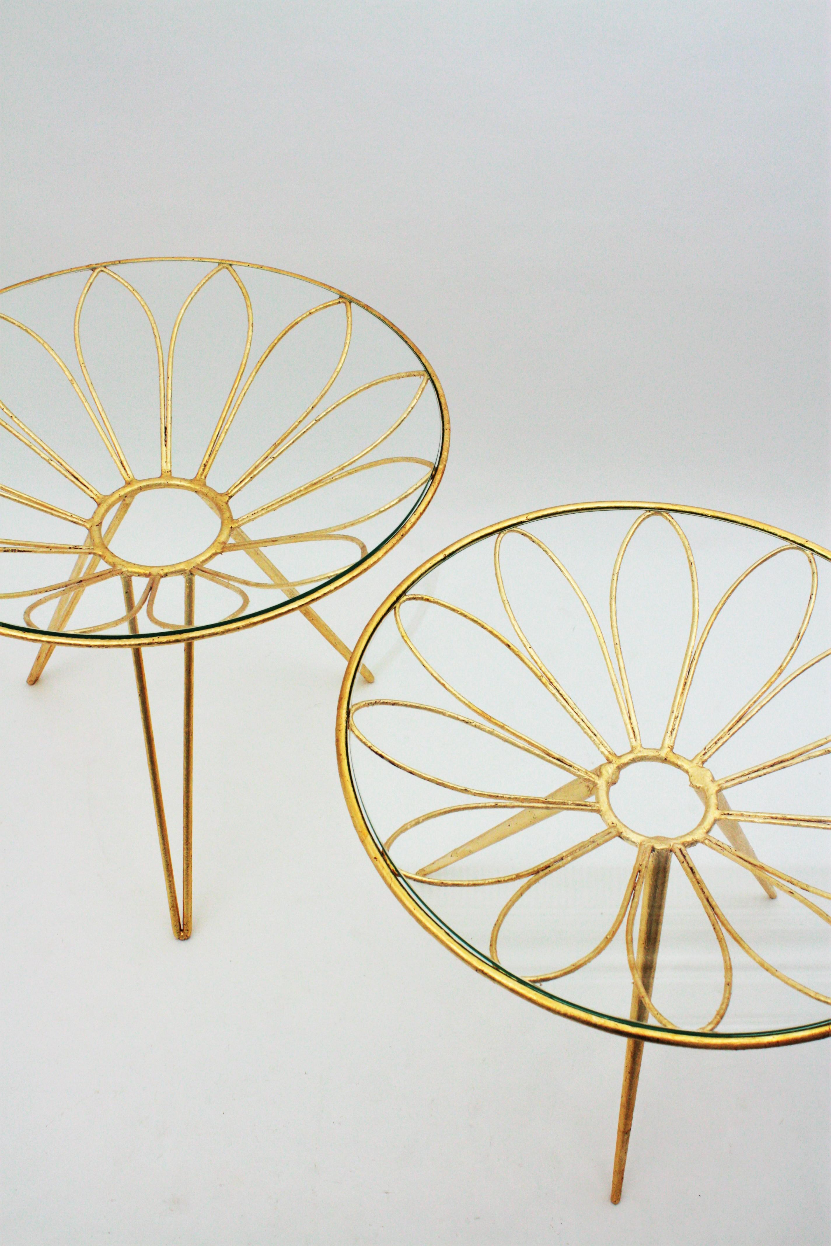 French Side Tables in Gilt Iron Daisy Flower Design, 1950s For Sale 3