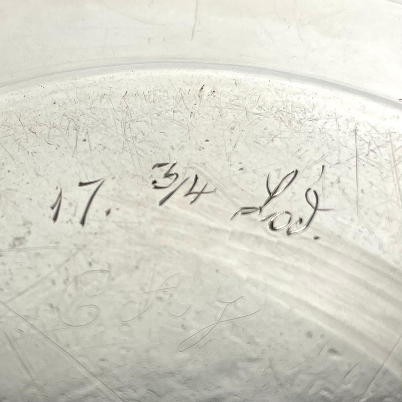 Saucière rotonda a base staccabile in argento, con interno dorato, svedese del tardo impero del 1830. in vendita 3