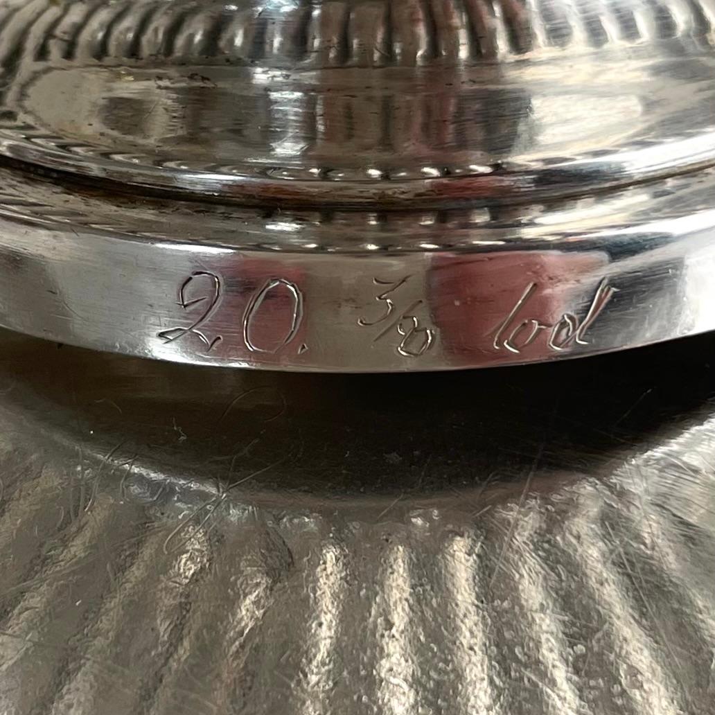 Saucière rotonda a base staccabile in argento, con interno dorato, svedese del tardo impero del 1830. in vendita 5