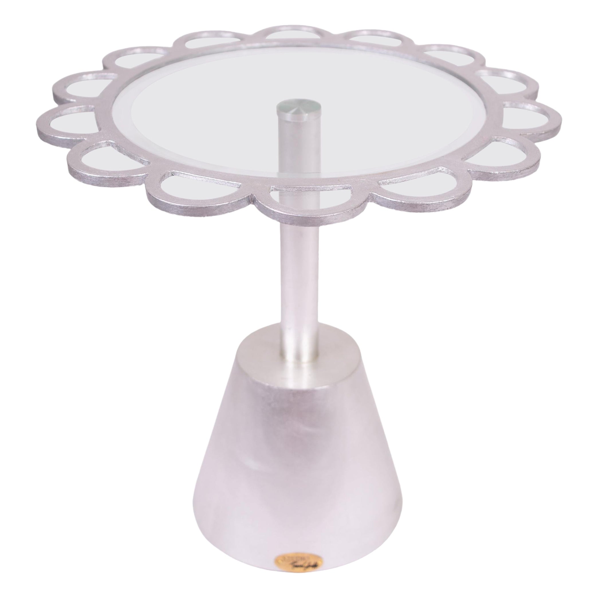 Round Silver Leaf Side Table – Scalloped Floral Design For Sale