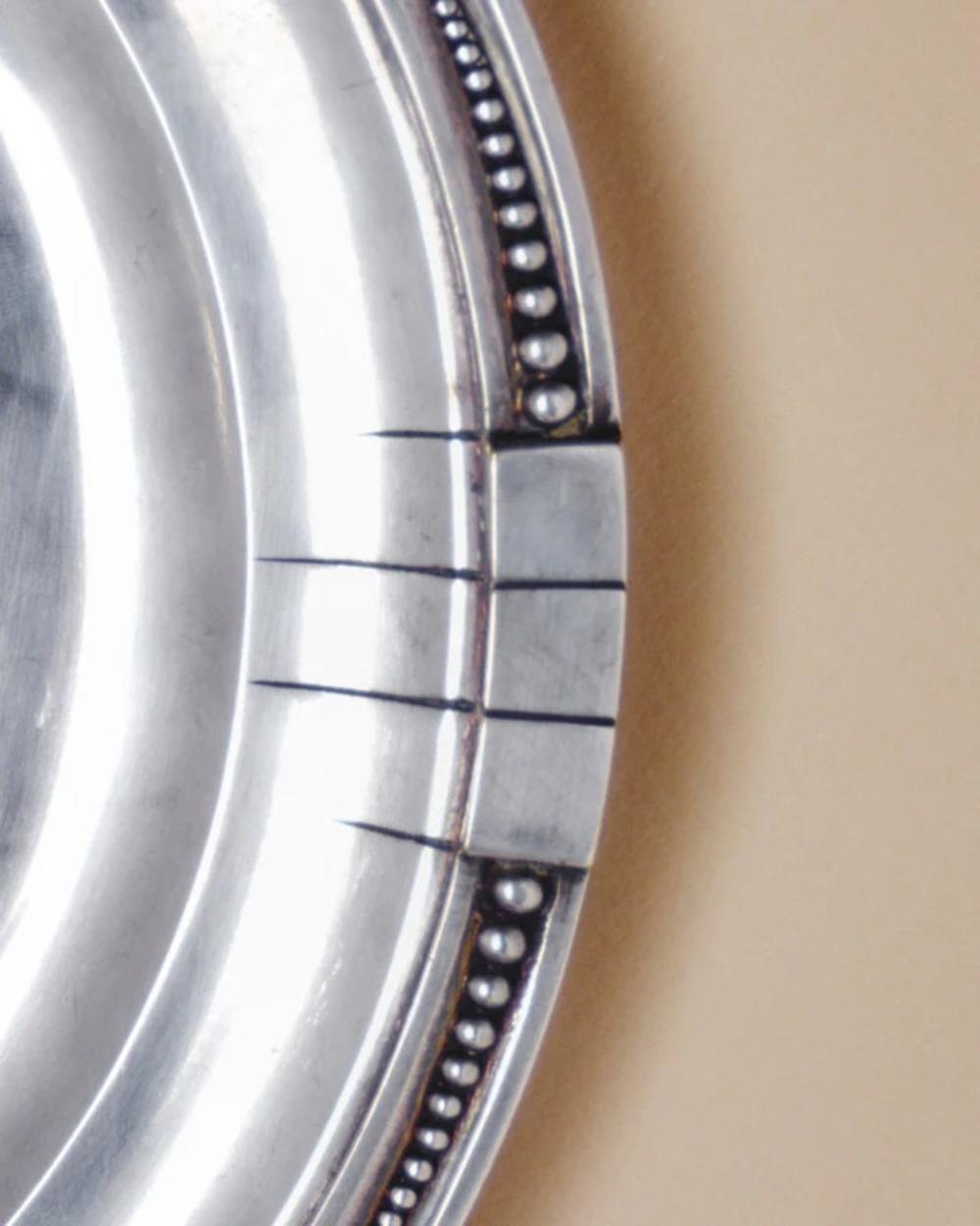 Art Déco Piatto rotondo placcato in argento, Samuel Askenfeld in vendita