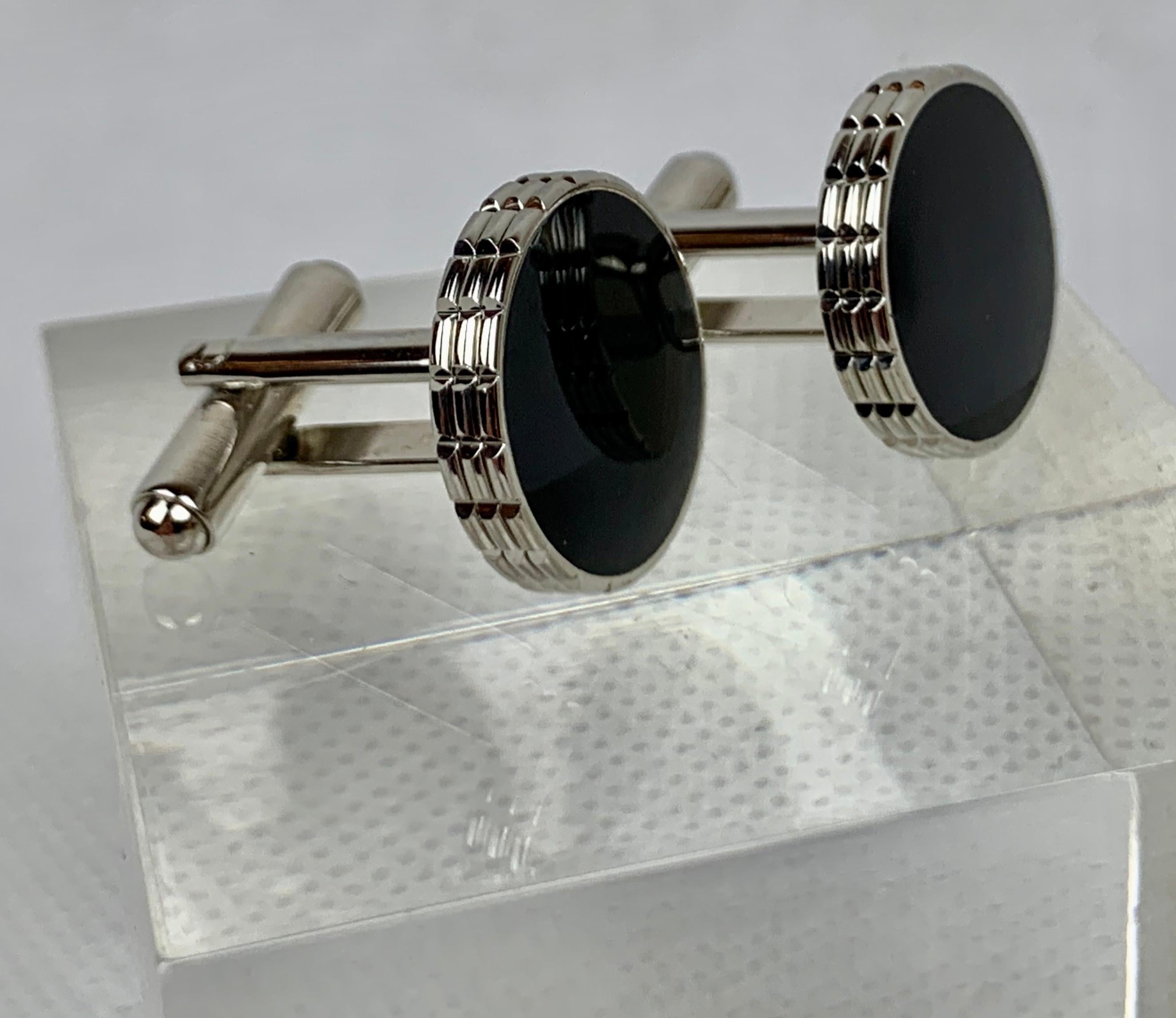 Women's or Men's A Pair of Round Cufflinks with Insets of Black Enamel-American, c. 1950's-60's For Sale