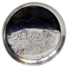 Round silver tray with engravings of the Pena Palace Round silver tray with engravings of the Pena Palace