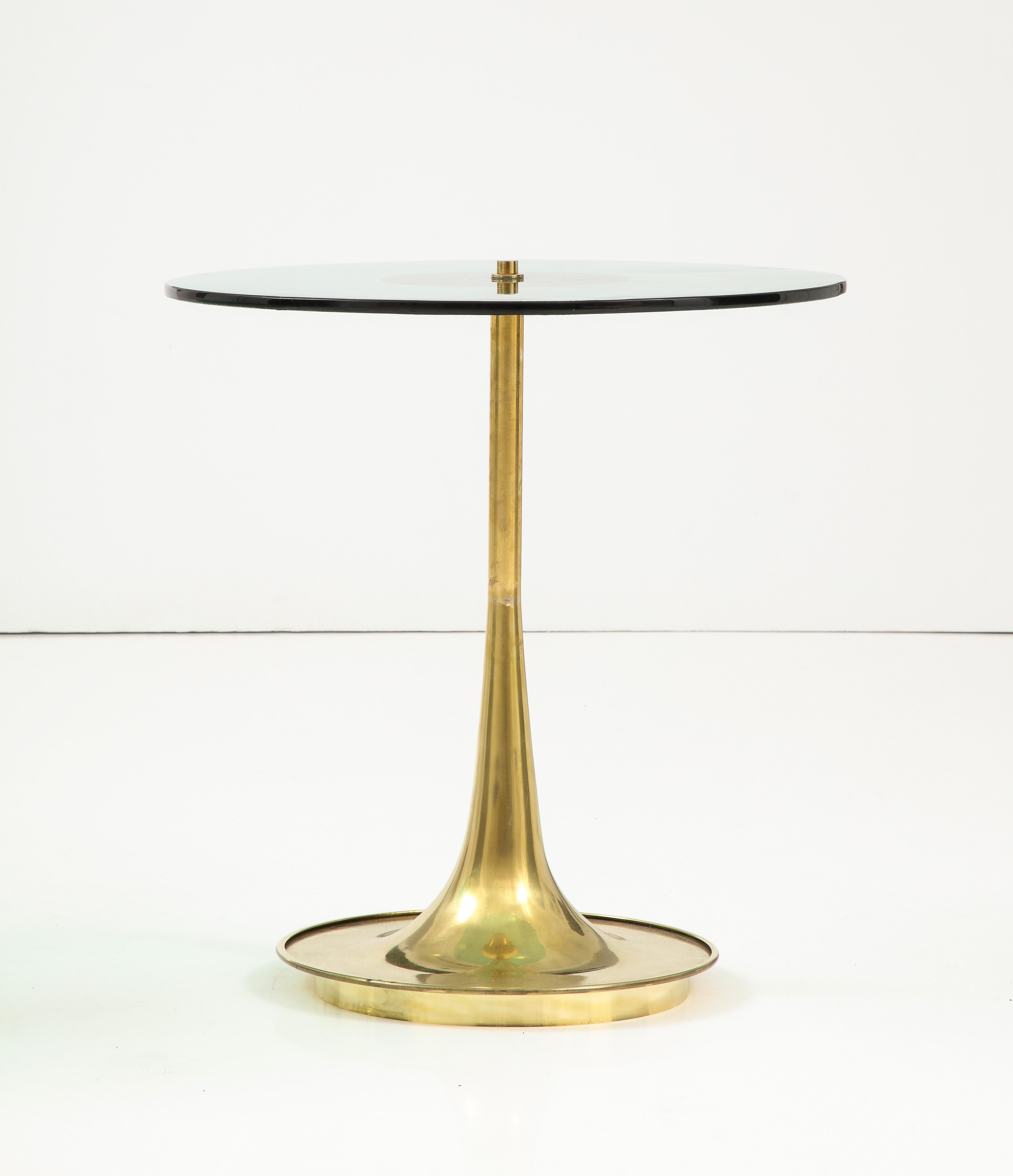 Mid-Century Modern Round Soft Green Murano Glass and Brass Martini or Side Table, Italy, 24.75