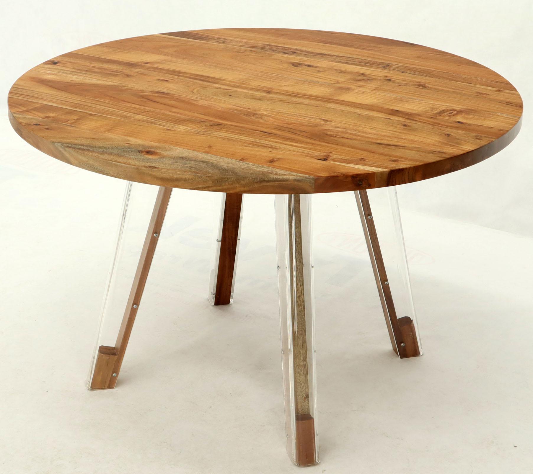 Round Solid Thick Oiled Teak Top Lucite Legs Dining Table In Excellent Condition For Sale In Rockaway, NJ