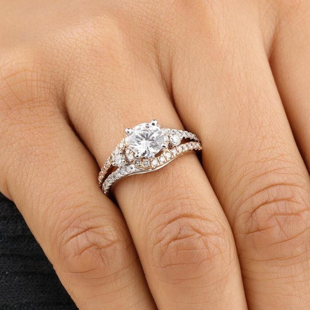 Art déco Bague en or massif 14K avec diamant solitaire rond (certifié) en vente