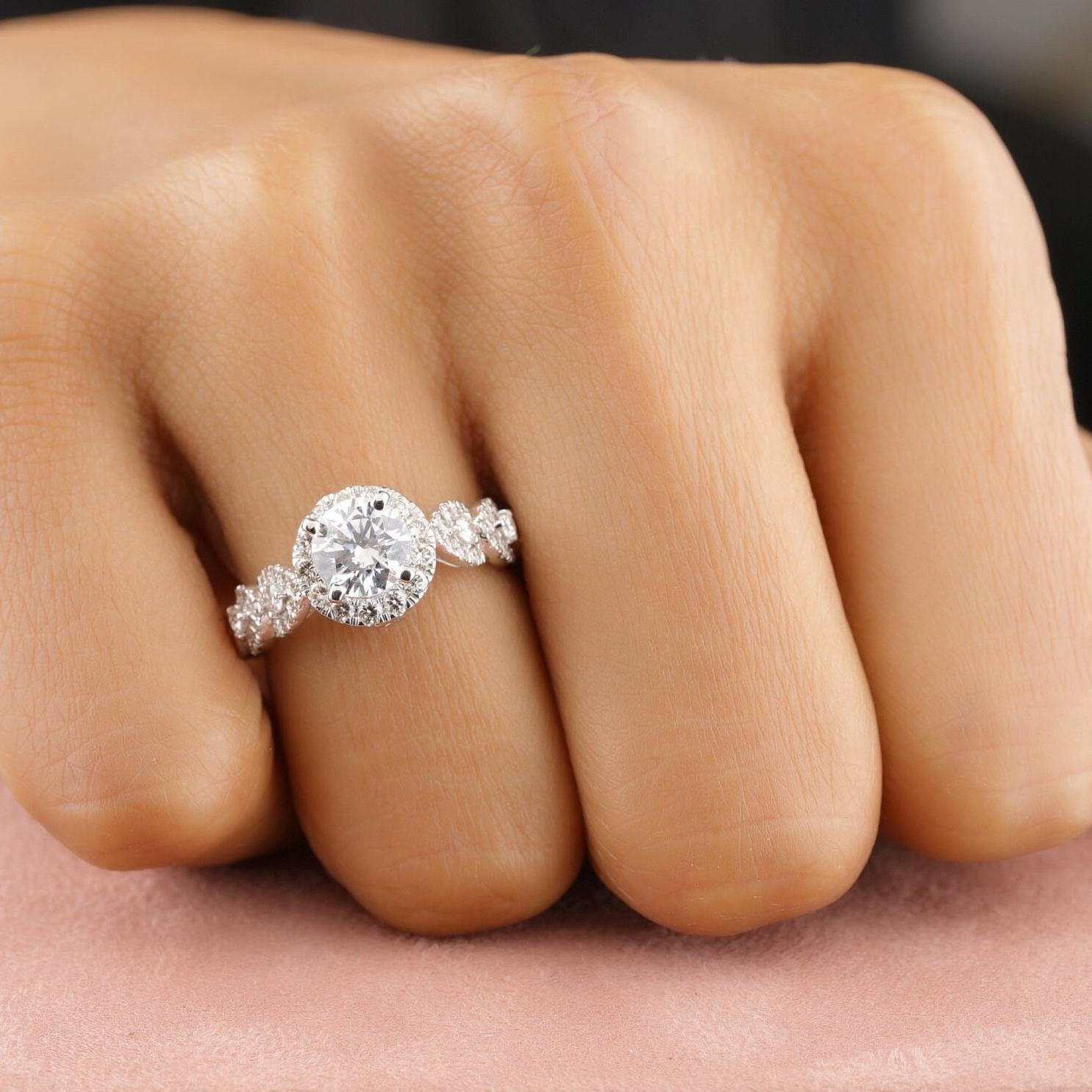 Anillo de novia con diamante natural redondo solitario en oro macizo de 14k (certificado) Corte redondo en venta