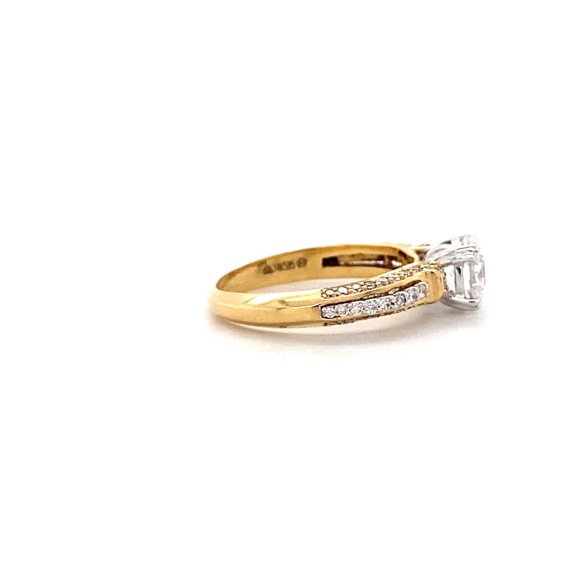 Bague de demande en mariage en or massif 14k avec solitaire rond en diamant naturel (certifié) en vente 2