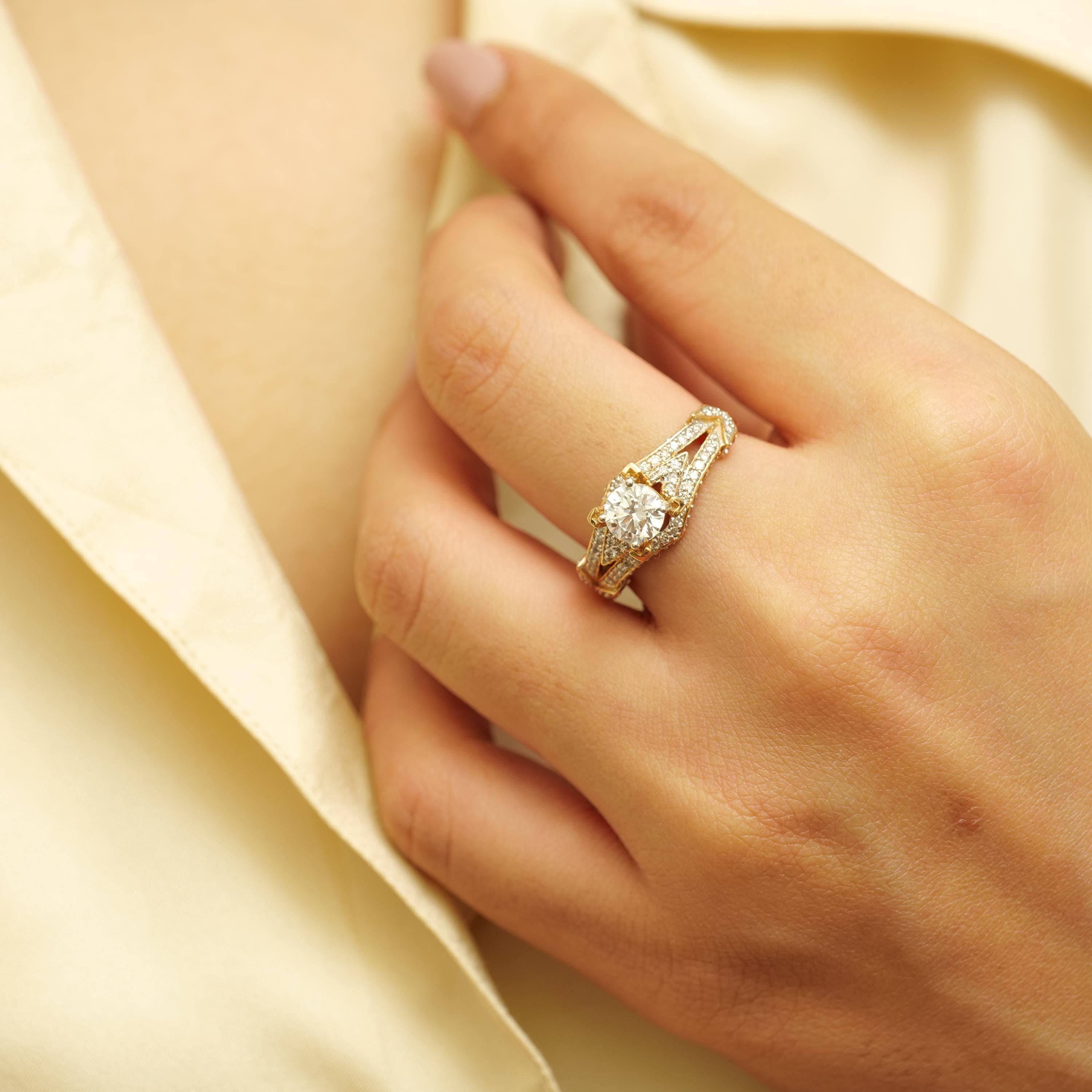 Art déco Alliance en or massif 14K avec solitaire rond en diamant naturel (certifié) en vente