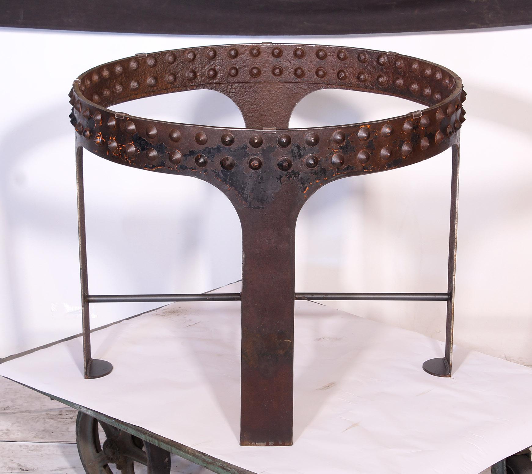 Round Steel Riveted Dining Table Base In Distressed Condition In Oakville, CT