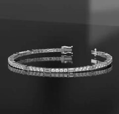 Bracciale con moissanite rotonda, bracciale rigido in argento sterling 925 da donna.