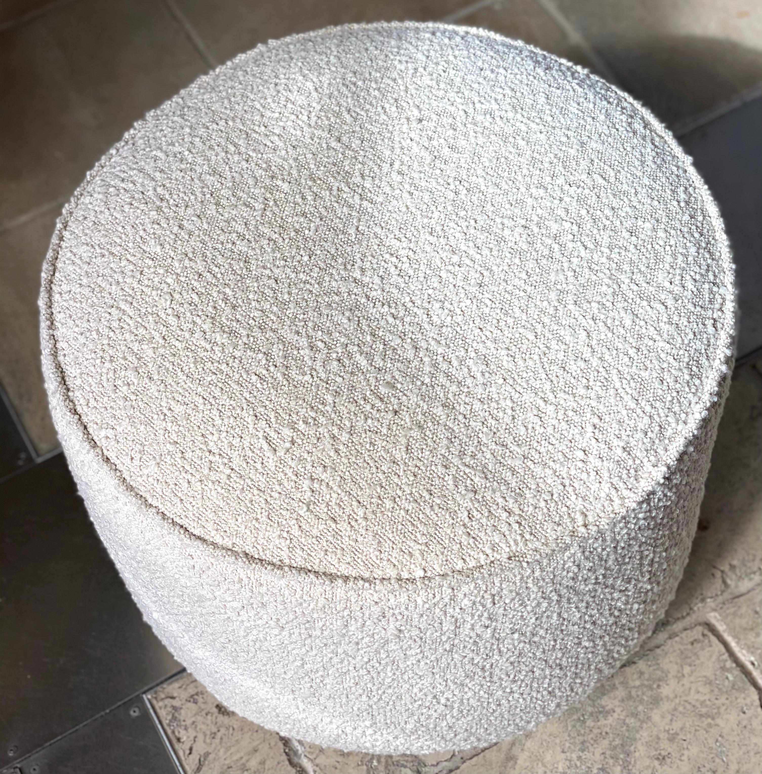 cream and wood bar stools