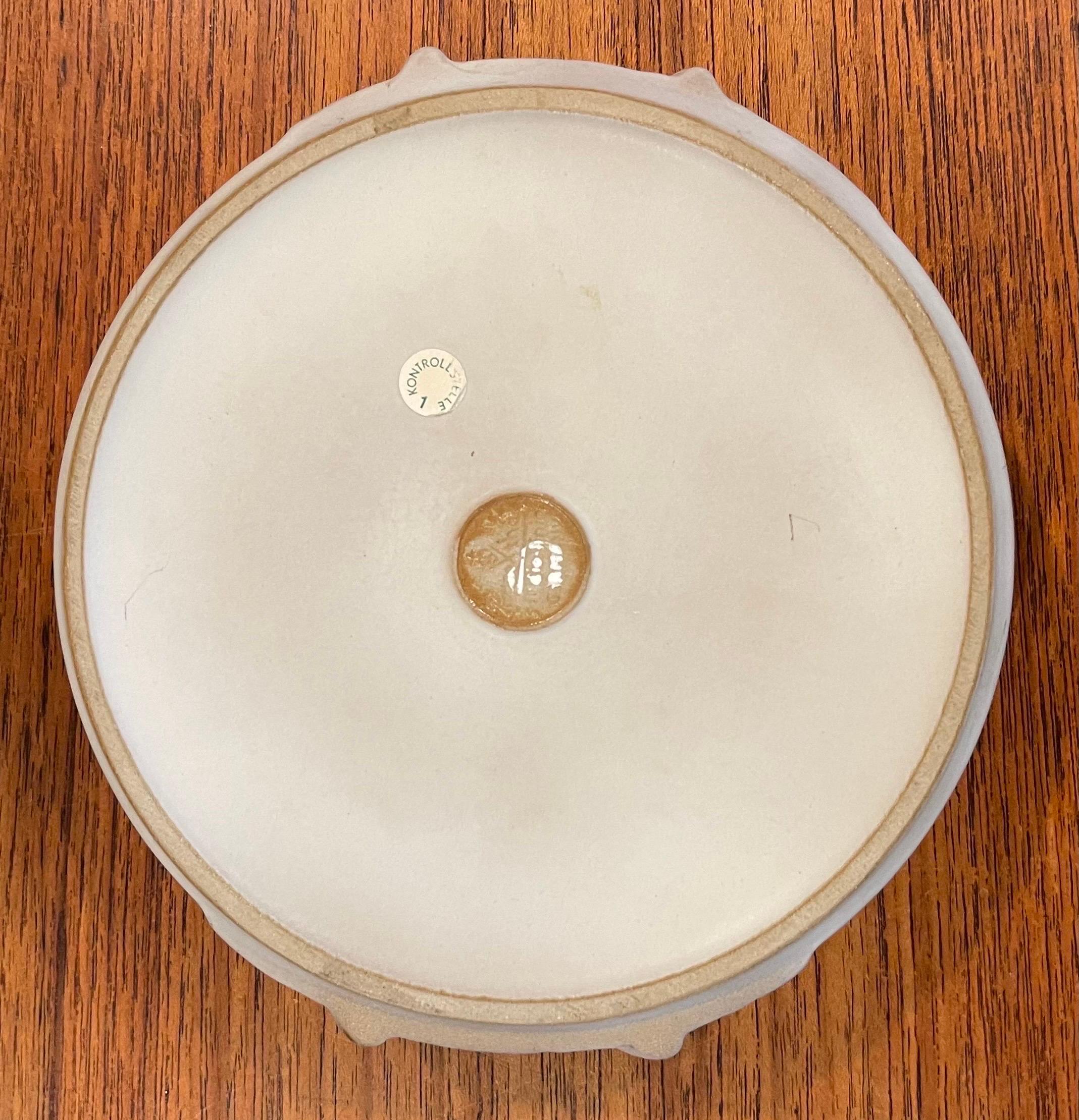 Boîte à bijoux ronde à couvercle en céramique stylisée avec motif de pomme de Rosenthal en vente 8