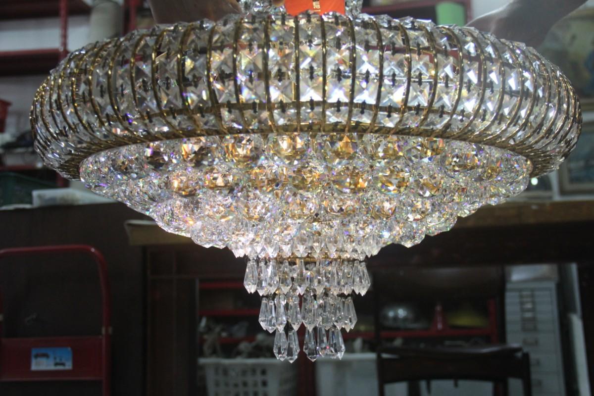Round Swarovski Chandelier 1970 Gold-Plated Crystal Italian Design Diamond For Sale 9