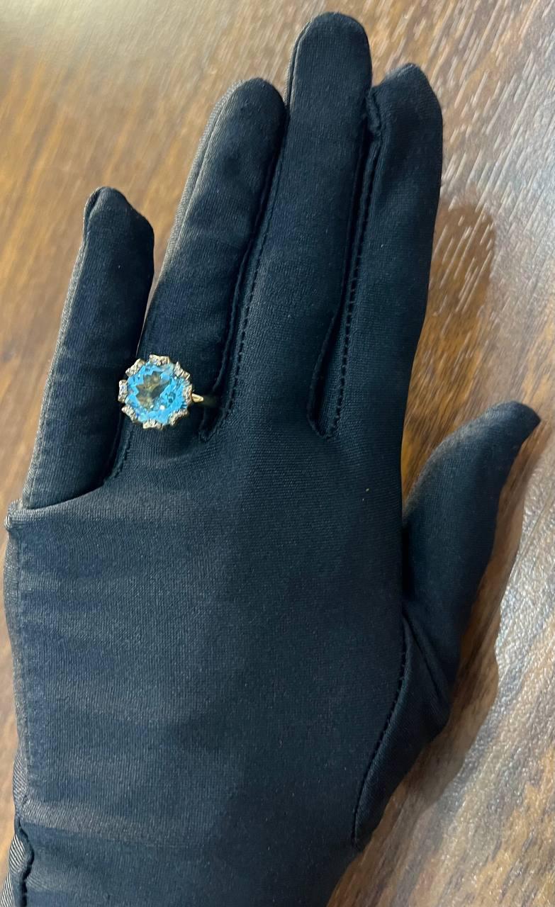Round Swiss Blue Topaz Floral Flower Setting 14K Yellow Gold Diamonds Ring For Sale 4