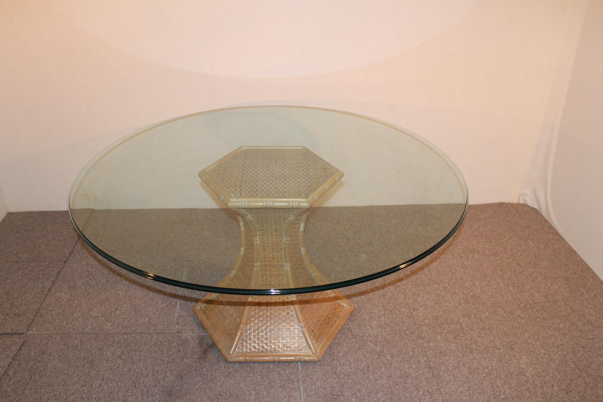 Round Table, Bamboo Base, Large Glass Top, 1970 For Sale 7