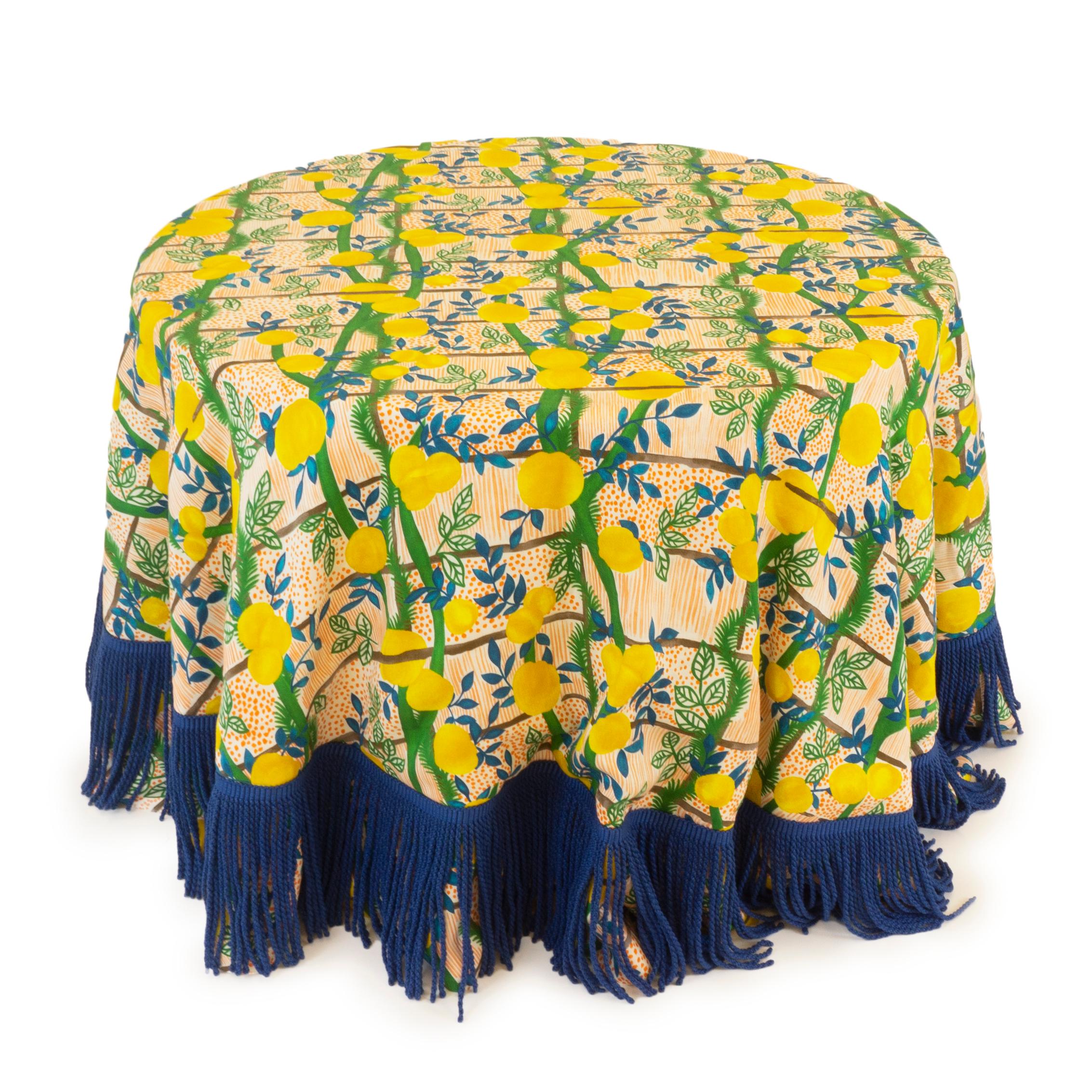 round table cloth with fringe
