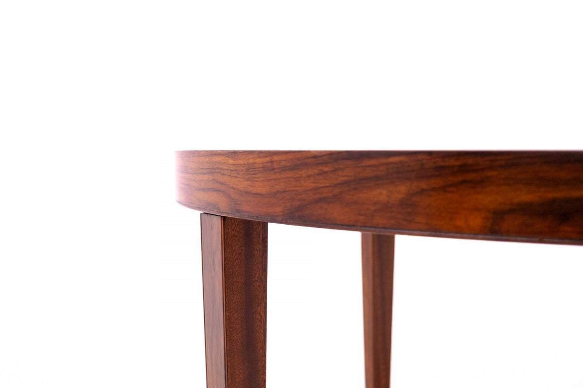 Round table, Danish design, circa 1960. In condizioni buone in vendita a Chorzów, PL