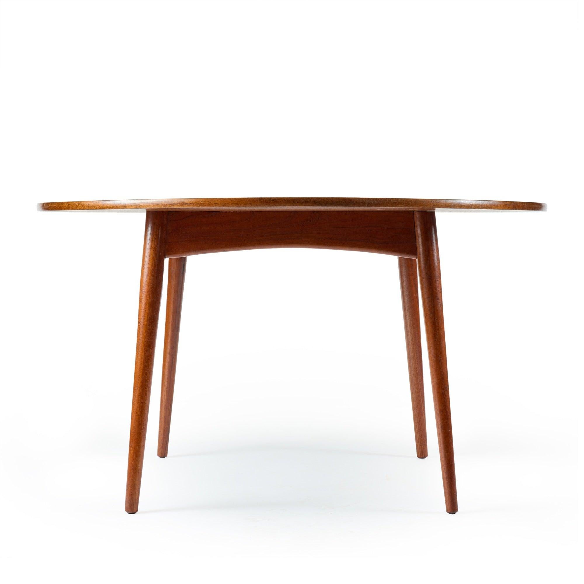 Mesa redonda de Hans Wegner para Andreas Tuck en Excelente estado para la venta en Sagaponack, NY