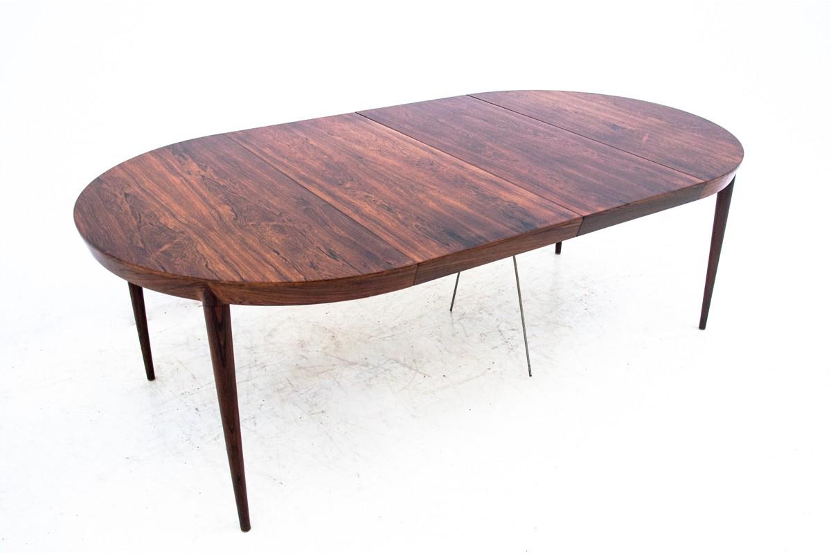 Round Table from Denmark from the 1960s, Furniture in Very Good Condition, after 1