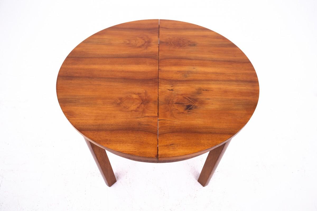 Round table in Art Deco style, Poland, 1940s. After renovation. In Good Condition In Chorzów, PL