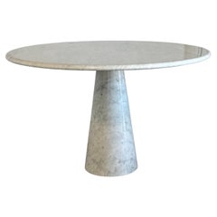 Round Table in Carrara Marble by Carlo Scarpa for Cattelan Italia, 1970s