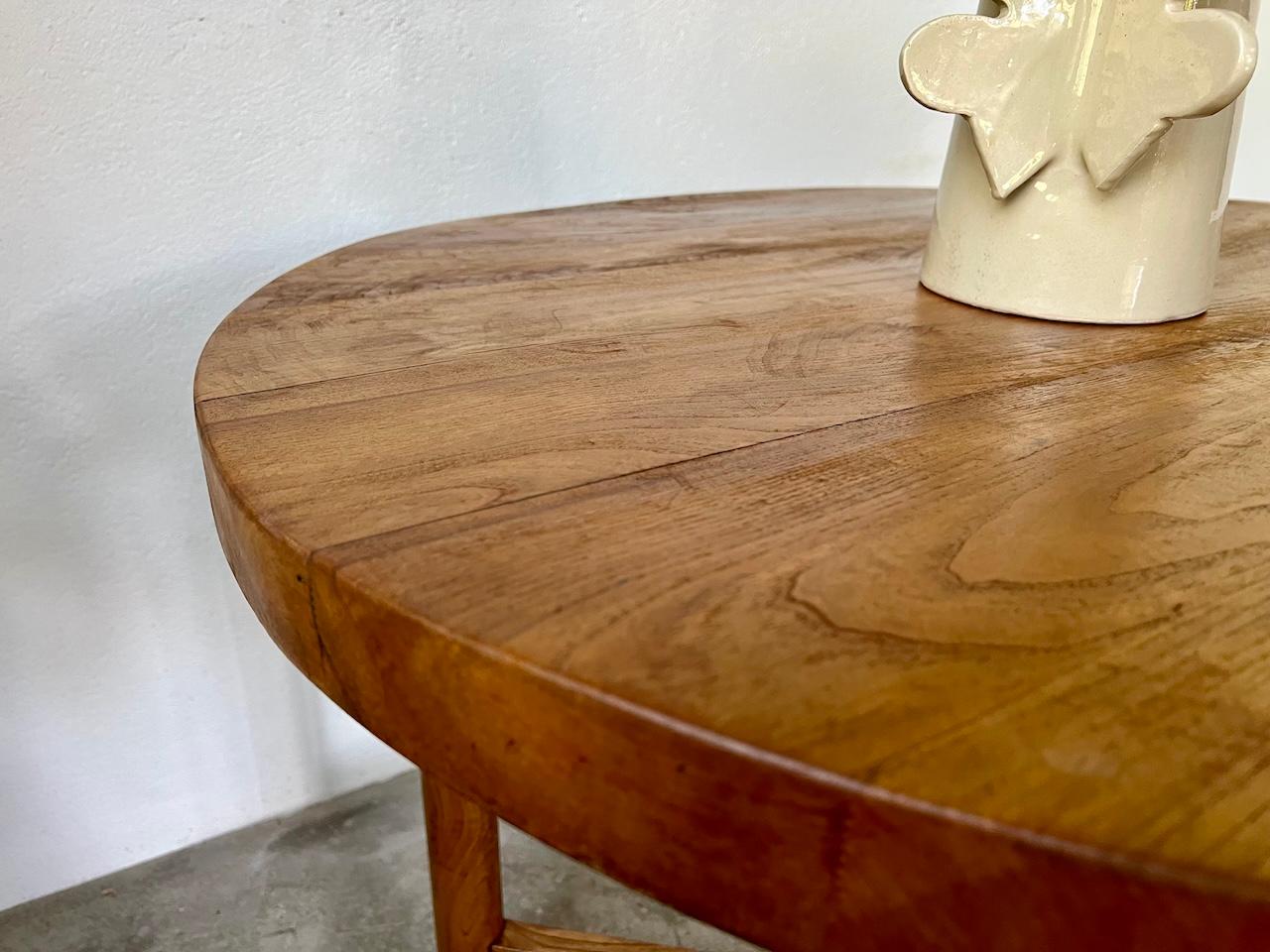 Round table in solid elm by Pierre Gautier Delaye 6